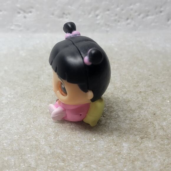 Disney Doorables Let’s Party Boo Blinking Eyes Monsters Inc Special Edition Cute - Picture 4 of 6